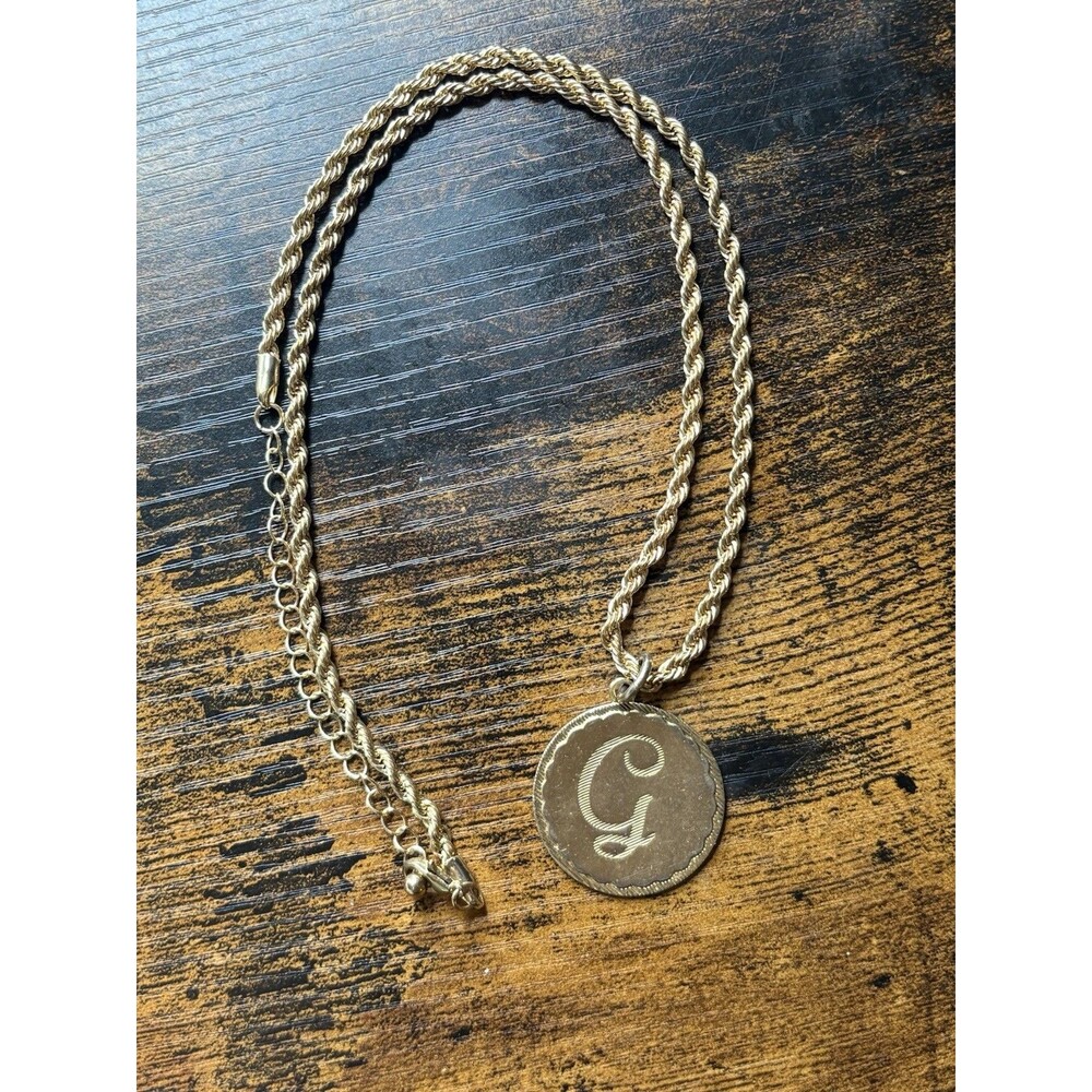 Vintage Gold Tone Monogram G Disc Pendant Necklace Rope Chain Initial G 18”